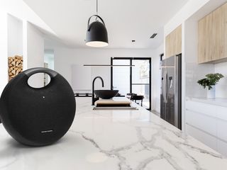 Harman Kardon Onyx Studio 6 美品 Amazon.co.jp: Harman Kardon ONYX STUDIO 6 ワイヤレス